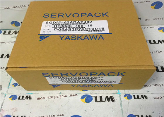50/60HZ SERVOPACKの産業ServoはYASKAWA SGDM-02ADAY402 200Wを運転する