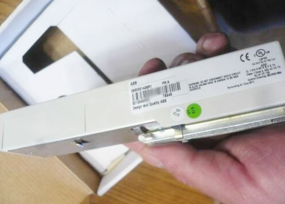 TB846は光学左舷モジュールModulebusの入口S800入力/出力3BSE021439R1 PLCの二倍になる