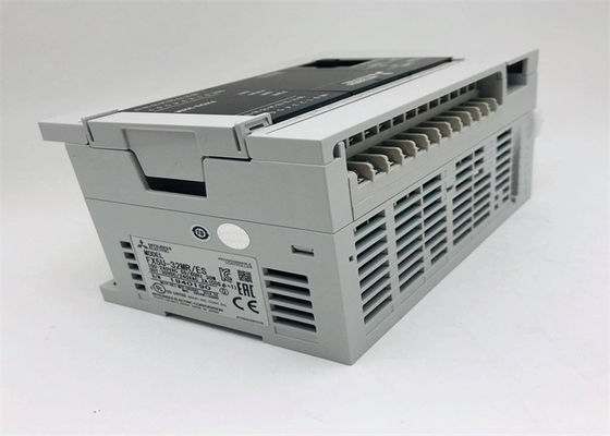 統合されたI/S 32入力/出力16デジタル入力が付いている三菱FX5U-32MR/ES CPUモジュール