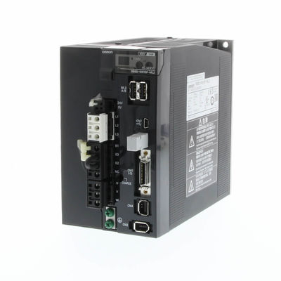 OMRON R88D-KT75F 3~ 400 VACのアナログ/脈拍のタイプ、7.5 kW