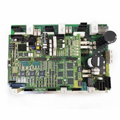 FANUC A06B-6100-H004 6の軸線のサーボ アンプ6の軸線のコントローラー200-230 V AC 50/60のHZ
