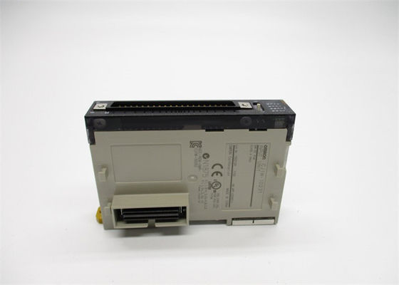 Omron CJ1W-ID231の入力モジュールのDIGITAL入力/出力CJ1Wシリーズ32 24 VDC 4.1 AMPを指すため4 MA
