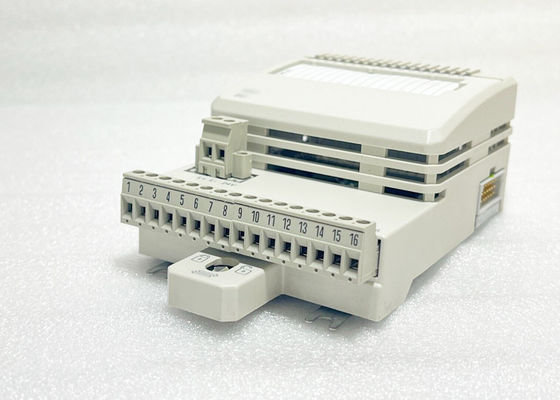 3BSE022360R1 DI802のデジタル入力 モジュールS800 120Vはそれぞれチャネルを隔離した