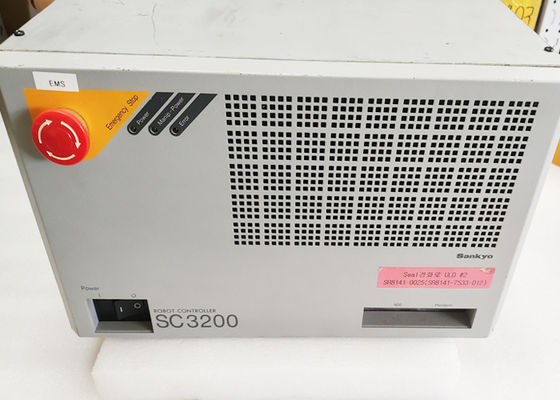 SANKYOはSC3200-300ロボット コントローラーSC3200 200/230VAC 50~60Hzを使用した