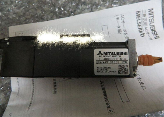 三菱によってMelservoはHC-AQ0336BS-S13新しい産業ACサーボ モーターが自動車に乗る