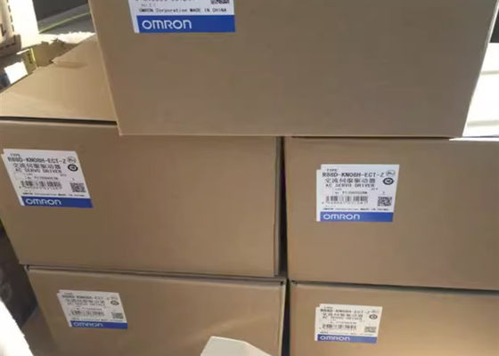 R88M-W03030T-B OMRONの産業サーボ モーター200V 30W ABSブレーキ