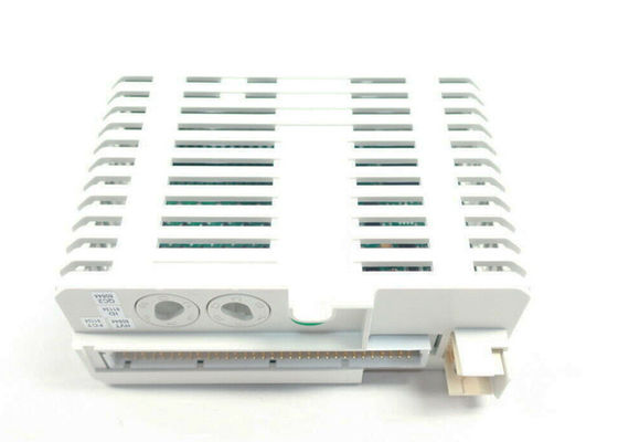 3BSE020836R1 DI840デジタル入力24V S/R 16ch ABBの制御システム800xA入力/出力モジュール