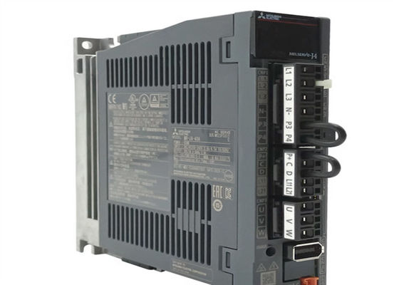 MR-J4W2-1010B三菱の産業Servoはサーボ アンプMELSERVO J4を運転する