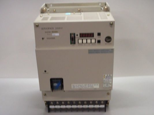 SGDM-60ADA Yaskawa産業電気ServoPack 5.5KW ACサーボ ドライブ