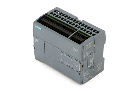 SIEMENS 6ES7215-1HG31-0XB0のコンパクトCPU 0.5AMP 24VDCは14のデジタル入力を入れた