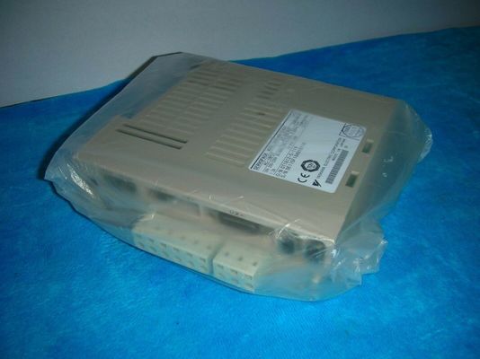 SGDS-08A12A YASKAWAシグマ3つの産業サーボ ドライブ750W SERVOPACK