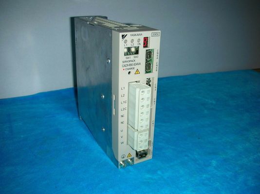 SGDS-08A12A YASKAWAシグマ3つの産業サーボ ドライブ750W SERVOPACK