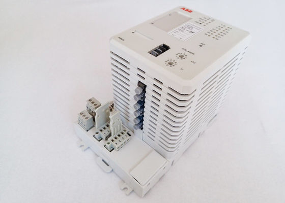 3BSE010796R1 PM825 AC80の遺産のコントローラー プロセッサ・モジュールS800