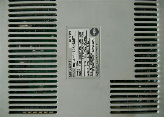 新しい三菱電機750W 3Phase ACサーボ モーター運転者MR-J2S-70A-S057のアンプ