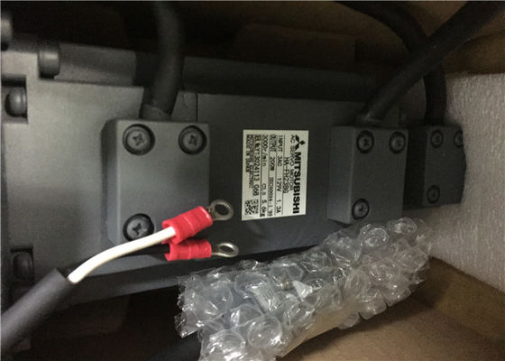 三菱Melservo HA-FH23BG在庫で新しい産業サーボ モーター0.2KW 129V 13A