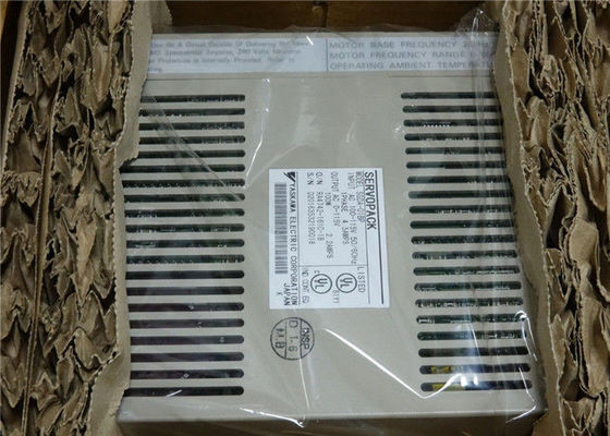Yasakawa SGDA-01VP   ACサーボ モーター ドライブ100W 0.13HPは容量を評価した