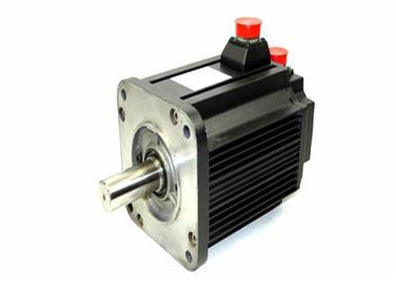 YASKAWA USAFED-20C22Sのサーボ モーターACによってはACサーボ モーターSTRAIGHシャフト1.8 KW 1500 RPMが自動車に乗る