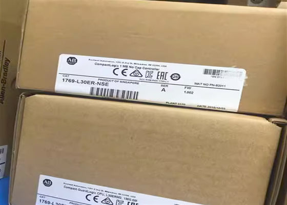 1769-L30ER-NSEアレン ブラッドリーの余分な電源モジュールのプログラム可能な論理のコントローラー