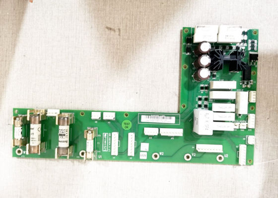 CMRB-11C入力/出力板3AUA0000054682 ABBは管理委員会のスペアーを運転する