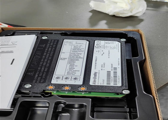 1756-RM2アレン ブラッドリーの余分な電源モジュールのプログラム可能な論理のコントローラー