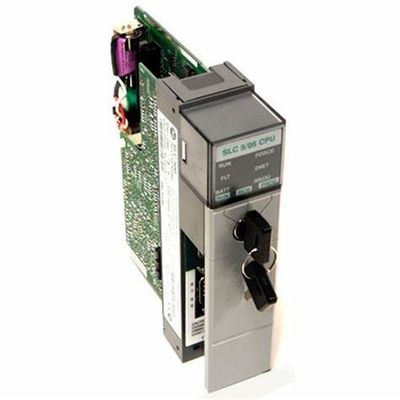 AB 1747-L551モジュール1つのAmp DC 5ボルトの/0 Amps容量24ボルトのDC 64Kの一時記憶装置
