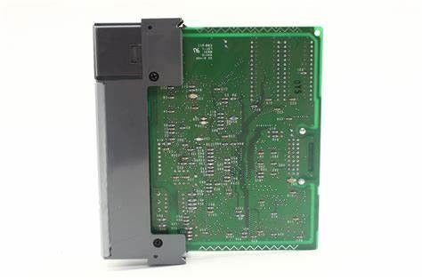 Belden 9463ケーブルのリオ ネットワークが付いているAB 1747-SNデジタル入力 モジュール