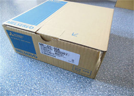 MR-J2S-60A三菱ACサーボ モーター ドライブ600W MR-J2Sシリーズ200-230 VAC 600W