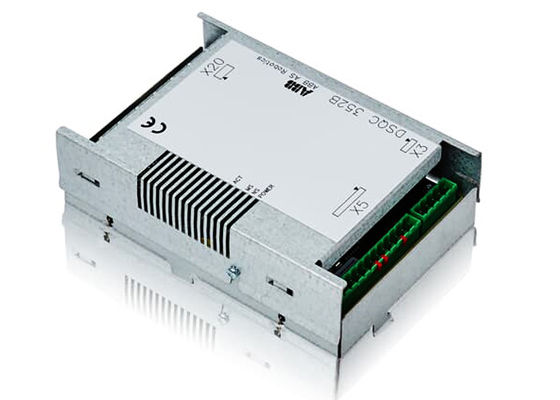 3HNE 00009-1ロボット工学のコントローラーの部品DSQC 352B PROI 3HNA016493-001