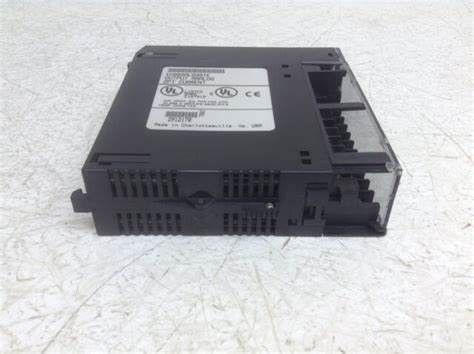 IC695ALG728 GEのアナログ出力 モジュールのPACSystems RX3iの中央のプログラマブル オートメーションのコントローラー