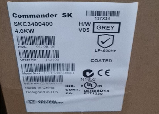 SKC3400400 VARIABLE AC DRIVE 4.0KWエマーソンの制御技法の司令官インバーター3PH 400V