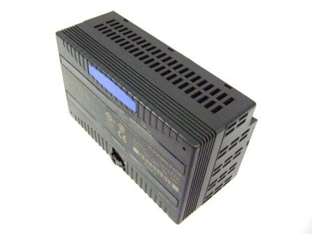 GE IC200MDL740 25ピンDタイプのターミナル ブロックのコネクター24ピン入力/出力のコネクター