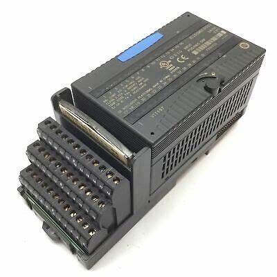 GE IC200MDL740 25ピンDタイプのターミナル ブロックのコネクター24ピン入力/出力のコネクター