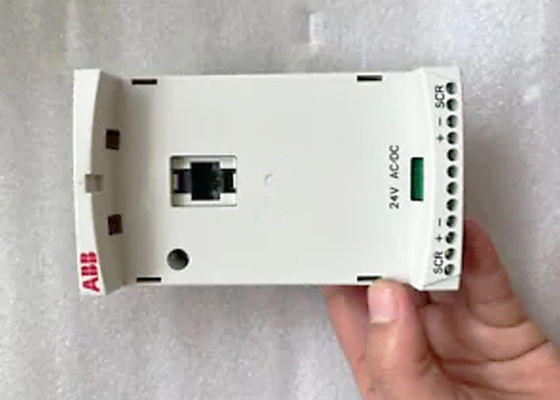 ACS355のためのMPOW-01外部力のアダプター モジュール3AUA0000059808