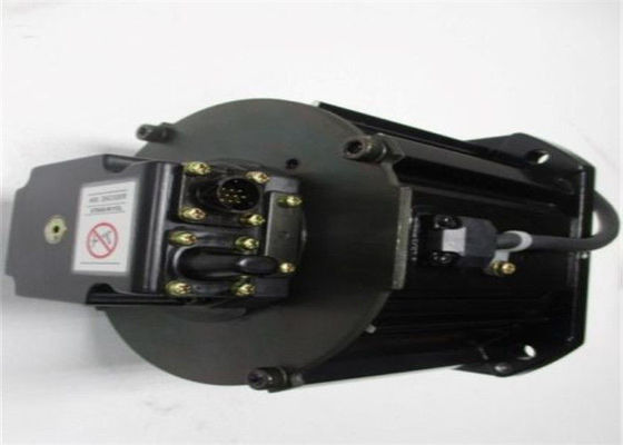 SGMRS-12A2B-YR11 Yaskawaのサーボ モーターACシグマS-AXIS InsF 2000r/min 5.49N.m 200VAC