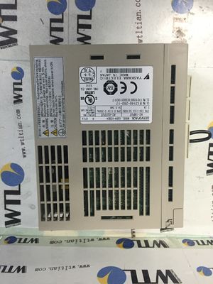 SGDM-A3ADA Yaskawa電気ServoPack Yaskawa AC 200-230Vは1PH SERVOPACKを入れた
