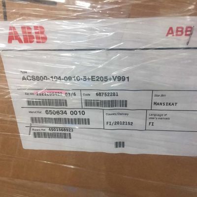 ABB ACS800-04M-0610-7 3相 560 kW 周波数変換器 205 kg 現在の製品