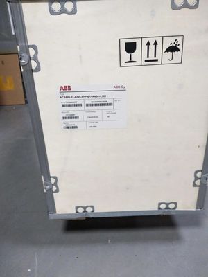 ABB ACS800-04-0260-2 200kW 445A 周波数変換機 シングルドライブ モジュール 205 kg