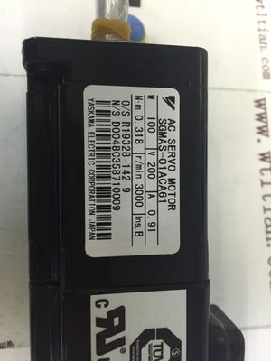 SGM-04A3S011 ヤスカワ インスB アクサーボモーター 200V 400W 1.27N-m 17ビット絶対エンコーダー