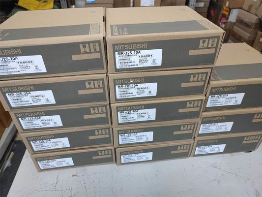 YASKAWA SGDH-08AE INDUSTRIAL SERVO DRIVER 750W 1N M 3000RPM NIB 新品 オリジナル