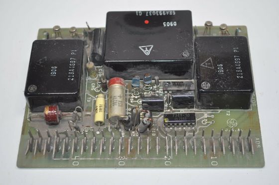 ゼネラル・エレクトリックが設計したFANUC電圧隔離器制御ボードIC3600AVIC1