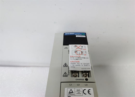 三?? 電動SERVOアンプ MR-J2S-40A-S133T010 産業用 400W ACドライブ 0-360HZ