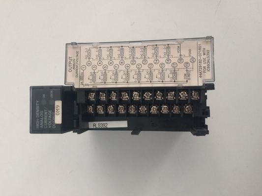 IC693ALG392 GE Fanuc 0 から + 10 ボルトのモジュールを供給する8つの単端出力チャンネル