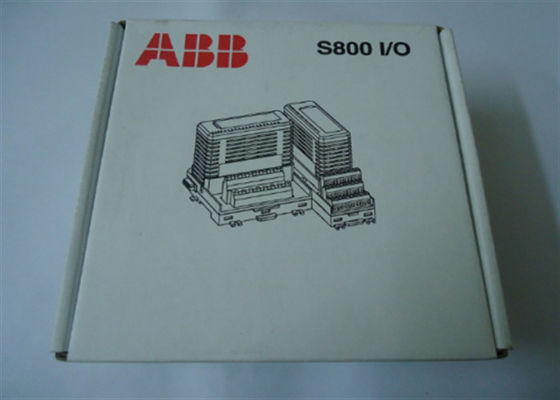 ABB S800 I/O モジュール 3BSE028926R1 デジタル出力モジュール DP840 NEW IN BOX 24V