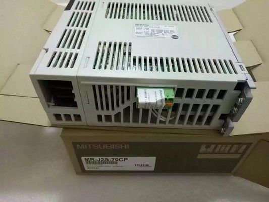 新品 三?? 750W 産業用交流電動サーボモータードライブ MR-J2S-70CP 三相増幅器