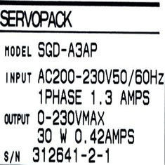 SGD-A3AP ヤスカワ サーボドライブ 入力 1.3 AMPS SERVOPACK 50/60hz 一相