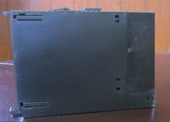 GE FANUC IC693CHS398 SERIES 90-30 プログラム可能な論理コントローラー (PLC)