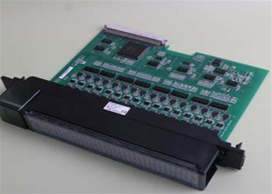 GE FANUC IC693MDL742 モジュールは GE FANUC 6 点の I/O モジュール 90-30 PLCS シリーズです