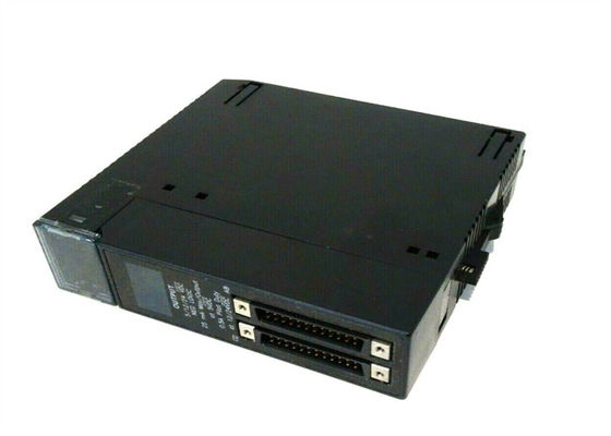 GE FANUC IC693MDL752 モジュールは GE FANUC 6 点の I/O モジュール 90-30 PLCS シリーズです