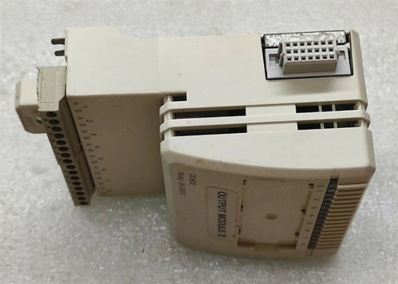 全新ABB DO802 3BSE022364R1 デジタルIOモジュール オリジナルボックス