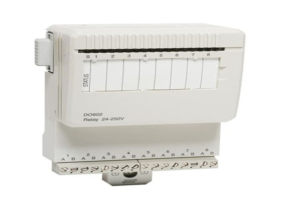 ABB DO802 3BSE022364R1 デジタル出力リレー 8 ch デジタルIOモジュール